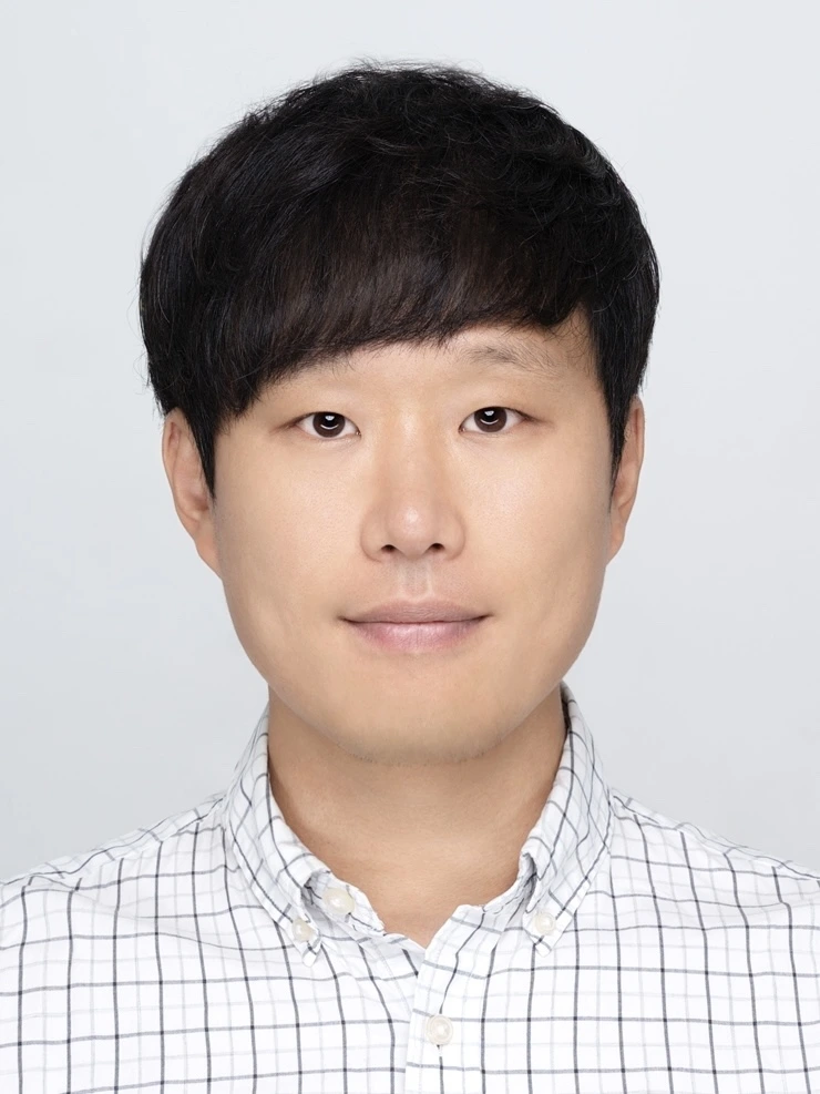 Jiwon Lee photo